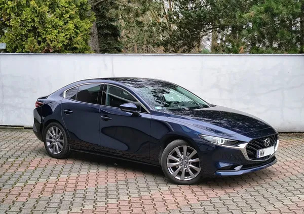 Mazda 3 cena 84900 przebieg: 82300, rok produkcji 2019 z Piaseczno małe 79